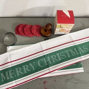 Williams-Sonoma Holiday Cookie Stamps Williams-Sonoma Christmas Tea Towel Bundle